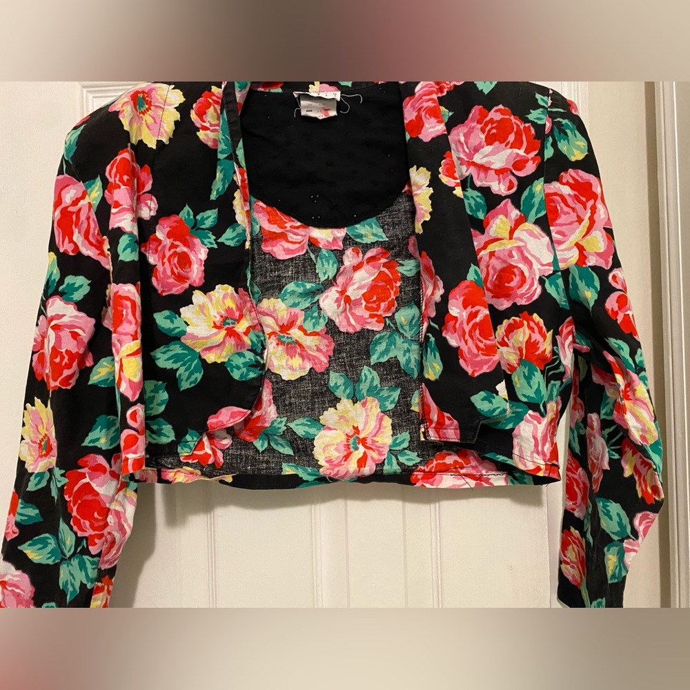 Open Front Shrug / Cropped Jacket